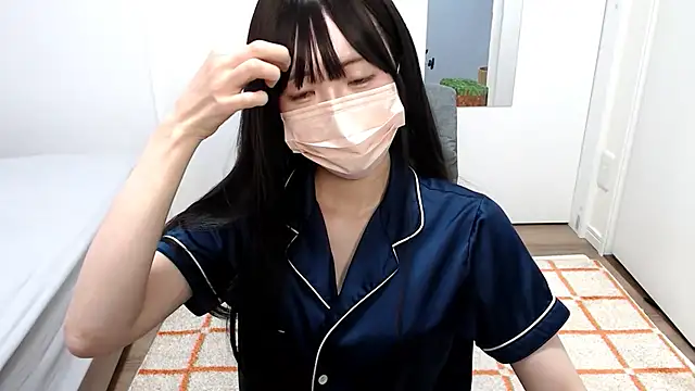 Snapshot of _mi_tsu_ki_ chatting on 02-22-25, 10:09 mi tsu ki online show from 02-22-25, 10:09