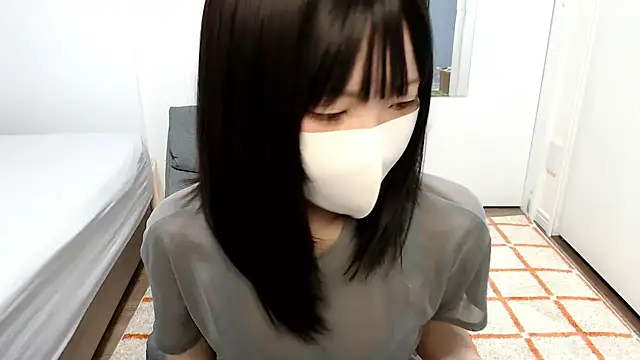 Snapshot of _mi_tsu_ki_ chatting on 12-29-24, 08:44 mi tsu ki online show from 12-29-24, 08:44