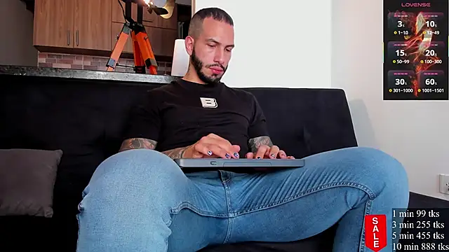 Matt Ferrer online show from 11-21-25, 08:08