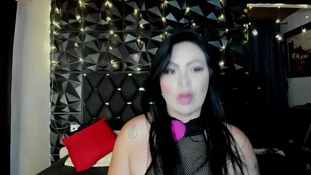 Snapshot of charlottemeyerr chatting on 02-04-25, 07:55 charlottemeyerr online show from 02-04-25, 07:55