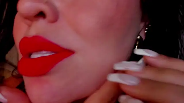 Snapshot of charlottemeyerr chatting on 02-09-25, 03:11 charlottemeyerr online show from 02-09-25, 03:11