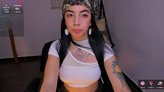 Nina-monroe online show from 01-22-25, 09:32