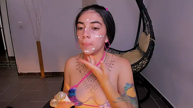 Nina-monroe online show from 01-28-25, 08:26