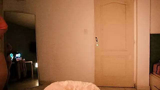 Snapshot of Melisa_cream chatting on 07-11-26, 02:12 Melisa cream online show from 07-11-26, 02:12