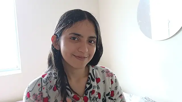 Snapshot of ViolettaSummer chatting on 02-22-25, 09:48 ViolettaSummer online show from 02-22-25, 09:48