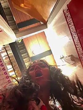 ViolettaSummer online show from 02-28-26, 11:54