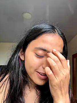 ViolettaSummer online show from 11-15-25, 08:24