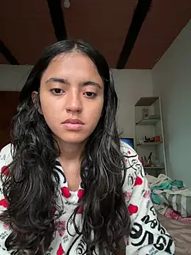 ViolettaSummer online show from 02-25-26, 11:54