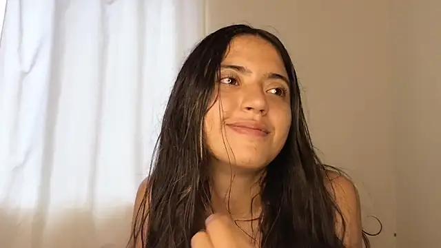 Snapshot of ViolettaSummer chatting on 10-09-25, 10:10 ViolettaSummer online show from 10-09-25, 10:10