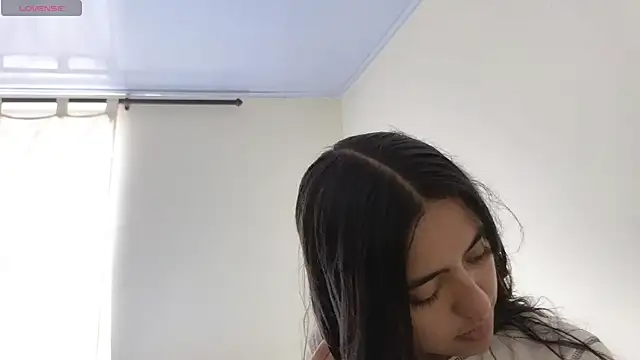 Snapshot of ViolettaSummer chatting on 10-04-25, 05:36 ViolettaSummer online show from 10-04-25, 05:36