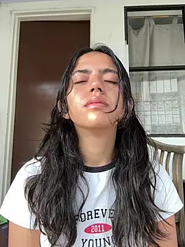 ViolettaSummer online show from 02-15-26, 12:59