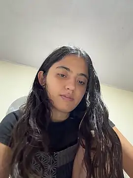 Snapshot of ViolettaSummer chatting on 10-31-25, 10:38 ViolettaSummer online show from 10-31-25, 10:38