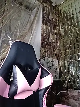 Freya Milf online show from 10-26-25, 06:19