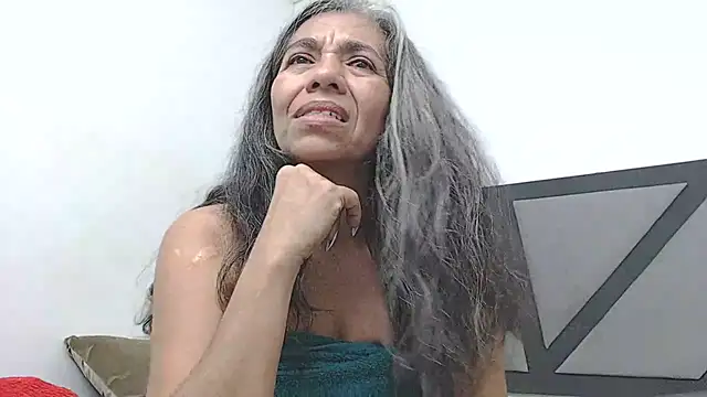 Snapshot of chanel_grant chatting on 03-02-25, 11:06 chanel grant online show from 03-02-25, 11:06