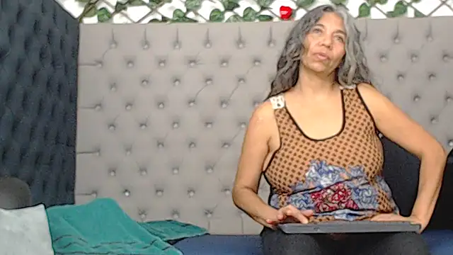 chanel grant online show from 02-17-26, 07:33