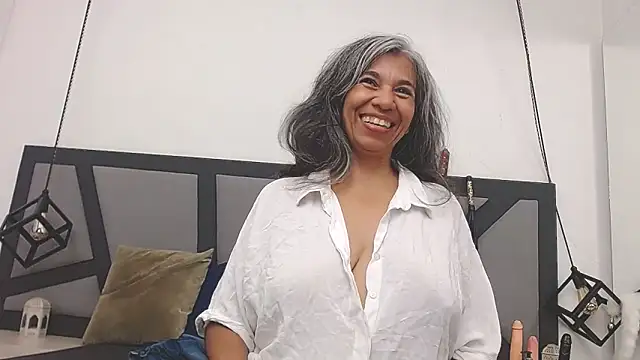 Snapshot of chanel_grant chatting on 09-30-25, 10:16 chanel grant online show from 09-30-25, 10:16