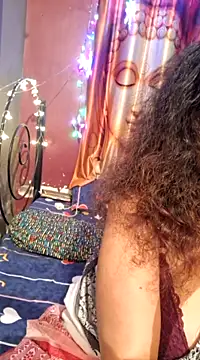 Snapshot of Maaya66 chatting on 02-16-25, 09:49 Maaya66 online show from 02-16-25, 09:49