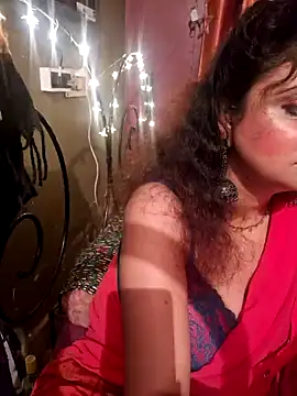 Snapshot of Maaya66 chatting on 01-09-25, 07:18 Maaya66 online show from 01-09-25, 07:18