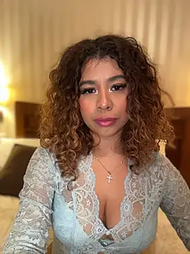 LEONCITA  online show from 02-03-26, 11:43