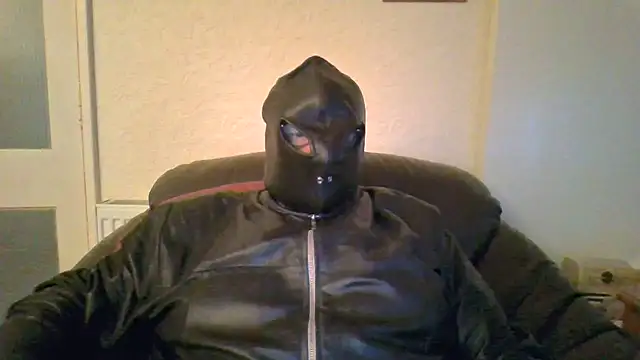 Leatherman63 online show from 12-20-25, 08:28