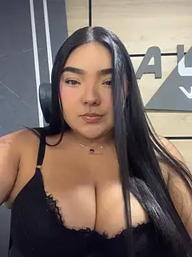 little lissiee online show from 07-05-26, 11:00