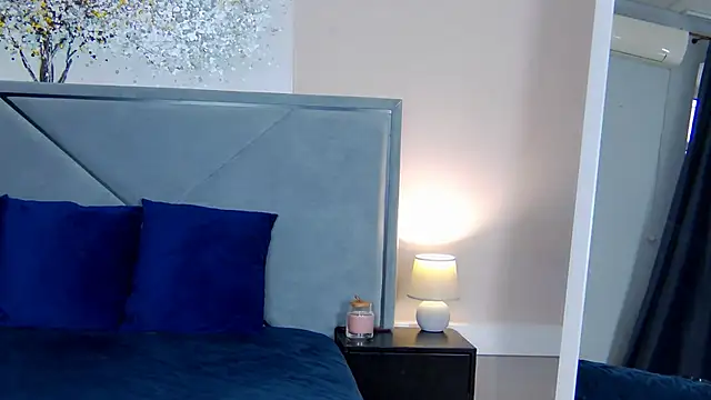 NicoleRosss online show from 11-29-25, 10:26