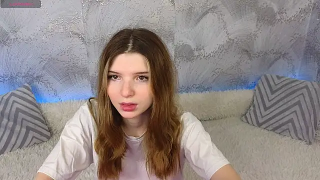 sofia  home online show from 02-28-25, 11:03