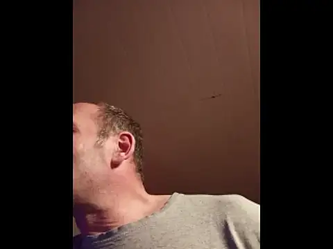 Snapshot of rosaeichel chatting on 03-14-26, 11:33 rosaeichel online show from 03-14-26, 11:33