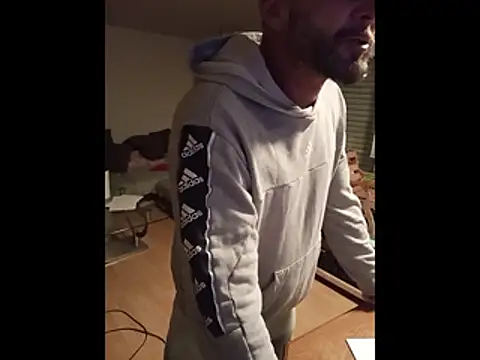 Snapshot of rosaeichel chatting on 02-05-26, 11:44 rosaeichel online show from 02-05-26, 11:44