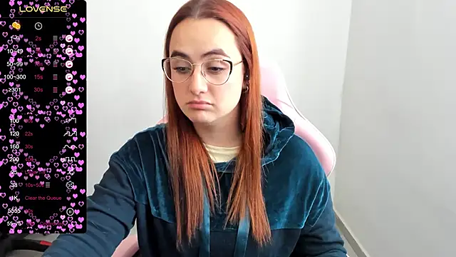 Snapshot of maryluna95 chatting on 02-25-25, 06:55 maryluna95 online show from 02-25-25, 06:55