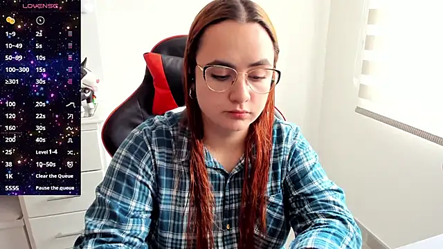 Snapshot of maryluna95 chatting on 09-16-25, 05:36 maryluna95 online show from 09-16-25, 05:36