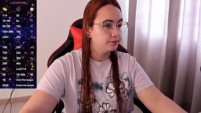 Snapshot of maryluna95 chatting on 10-07-25, 06:09 maryluna95 online show from 10-07-25, 06:09