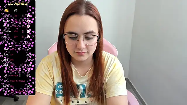 Snapshot of maryluna95 chatting on 02-26-25, 07:32 maryluna95 online show from 02-26-25, 07:32