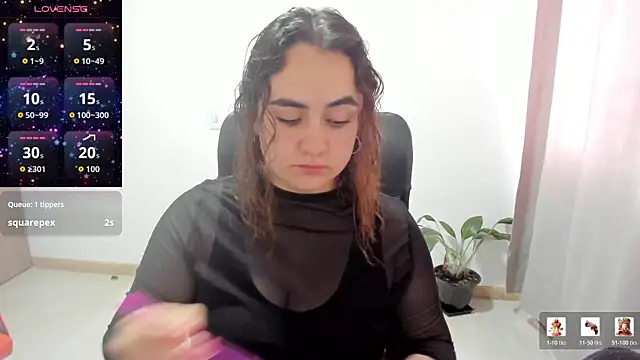 Snapshot of maryluna95 chatting on 07-16-26, 04:48 maryluna95 online show from 07-16-26, 04:48