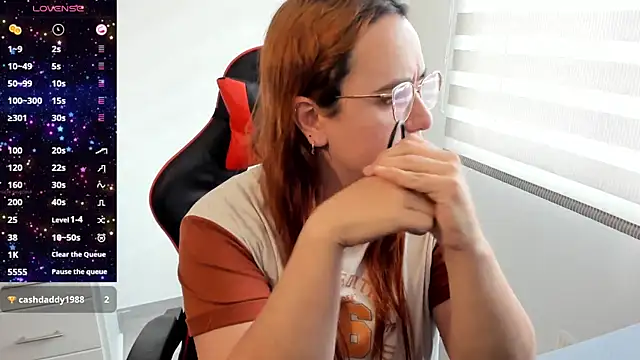 Snapshot of maryluna95 chatting on 09-24-25, 09:21 maryluna95 online show from 09-24-25, 09:21