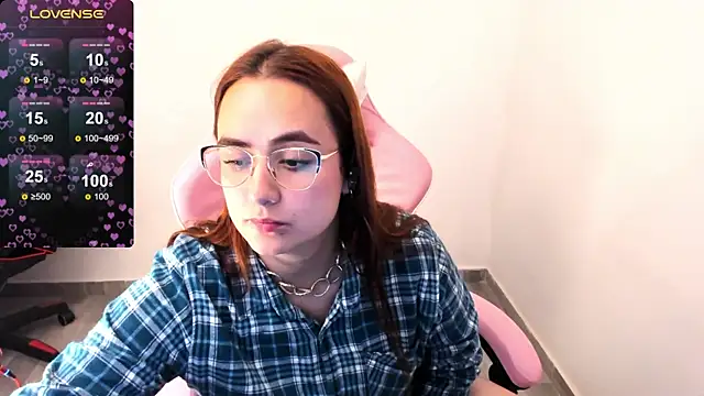 Snapshot of maryluna95 chatting on 01-31-25, 04:03 maryluna95 online show from 01-31-25, 04:03