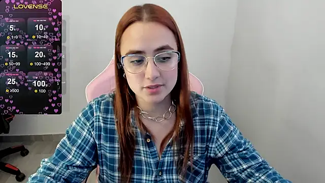 Snapshot of maryluna95 chatting on 01-22-25, 11:10 maryluna95 online show from 01-22-25, 11:10