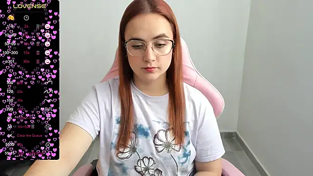 Snapshot of maryluna95 chatting on 02-18-25, 05:31 maryluna95 online show from 02-18-25, 05:31