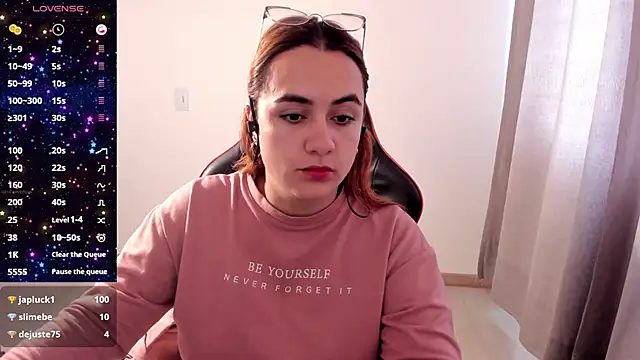 maryluna95 online show from 11-05-25, 05:05