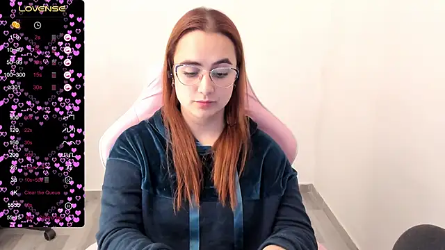 Snapshot of maryluna95 chatting on 02-26-25, 01:03 maryluna95 online show from 02-26-25, 01:03