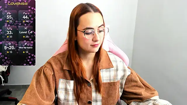 Snapshot of maryluna95 chatting on 02-06-25, 04:47 maryluna95 online show from 02-06-25, 04:47