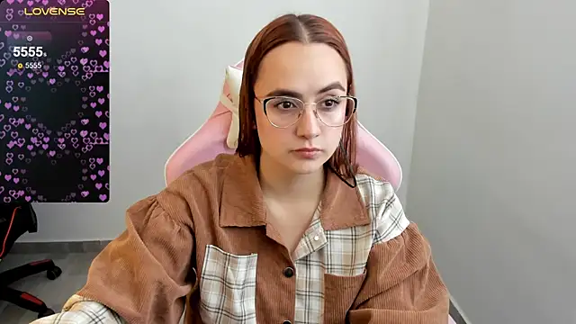 Snapshot of maryluna95 chatting on 01-23-25, 04:15 maryluna95 online show from 01-23-25, 04:15