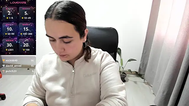 Snapshot of maryluna95 chatting on 06-02-26, 06:41 maryluna95 online show from 06-02-26, 06:41