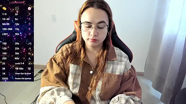 Snapshot of maryluna95 chatting on 10-20-25, 07:25 maryluna95 online show from 10-20-25, 07:25