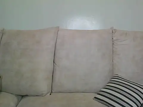 Snapshot of lisaa544 chatting on 06-15-26, 06:57 lisaa544 online show from 06-15-26, 06:57