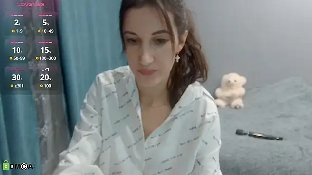 Snapshot of Bany_Brandy chatting on 12-17-24, 11:05 Bany Brandy online show from 12-17-24, 11:05