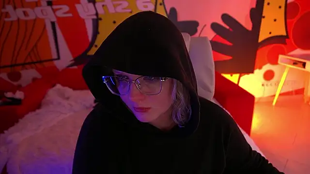 Snapshot of CoolTatis chatting on 02-02-26, 09:14 CoolTatis online show from 02-02-26, 09:14