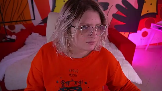 Snapshot of CoolTatis chatting on 02-02-26, 09:08 CoolTatis online show from 02-02-26, 09:08