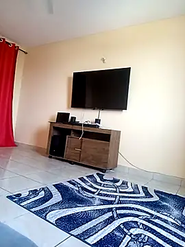 zainabsmile online show from 11-08-25, 07:23