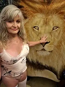 annika lately online show from 02-23-26, 02:35